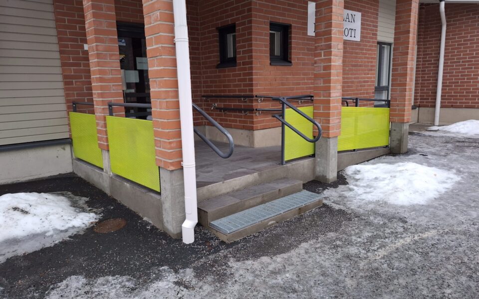 Kaiteet ja käsijohteet